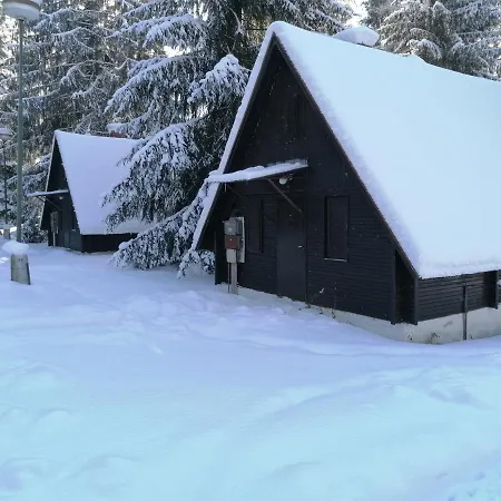 Bungalovy Pri Spojar Żar
