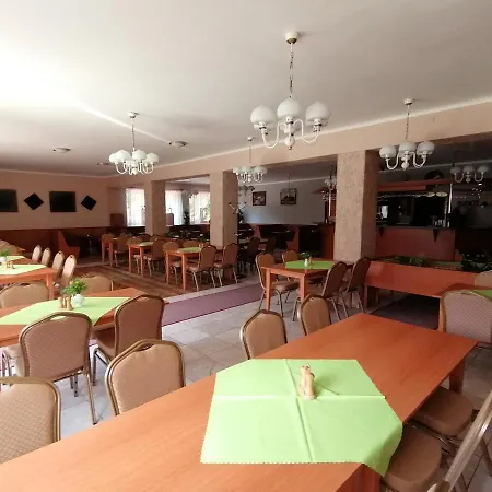 Bungalovy Pri Spojar